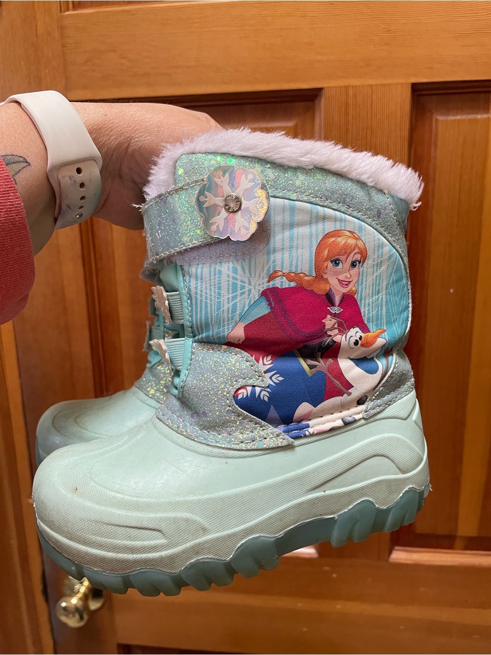 Frozen girls boots sz 11